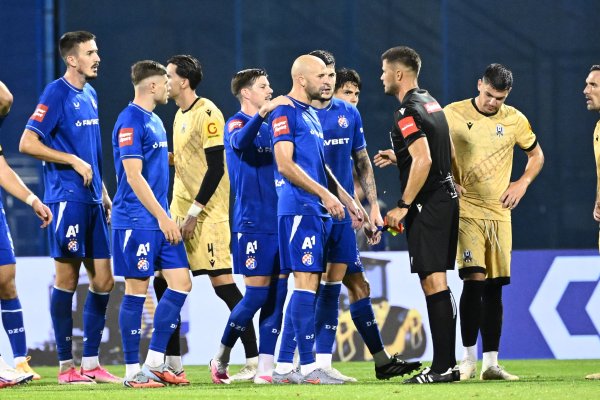 Doznajemo što je Mišić rekao sucu i dobio crveni karton