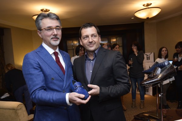Andrijano Plenča desno na fotografiji