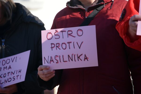 Žene čine gotovo 90 posto žrtva nasilja: 'Odlazak nije jednostavan ni trenutačan proces'