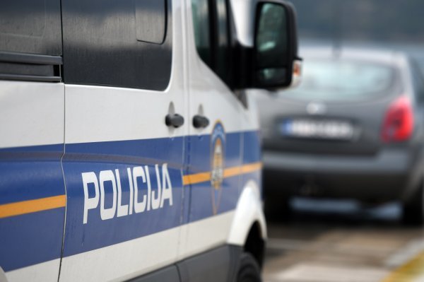 Uskok istražuje dvojicu senjskih policajaca: Navodno namještali poslove nakon nesreća