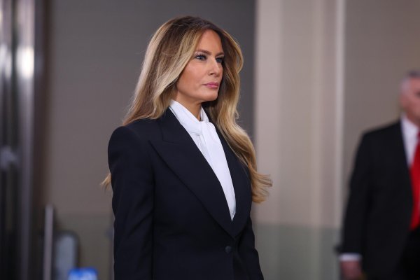 Melania Trump pokazala zašto je crno-bijela kombinacija bezvremenski klasik s kojim se ne može pogriješiti
