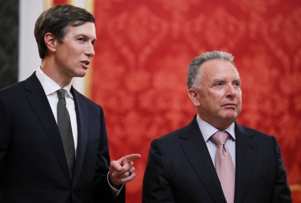 Witkoff i Kushner razgovarali s Arakčijem: Trump otkrio kad očekuje kraj rata s Iranom