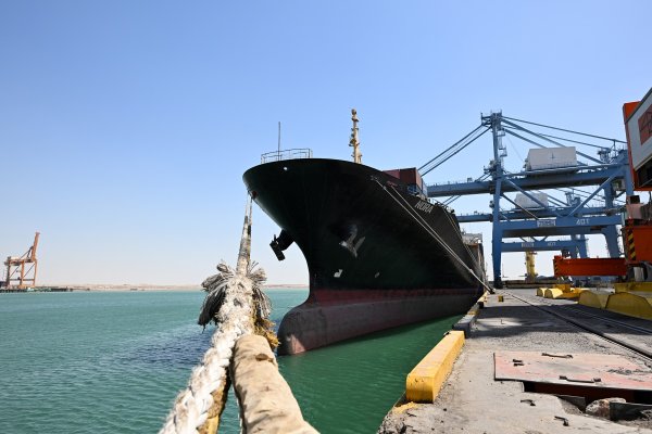 Trump sprema potez od 10 milijardi dolara: Cilj je zaobići Hormuz