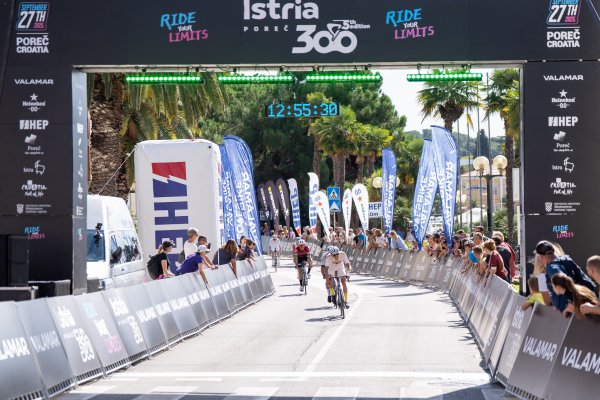 Istra 300