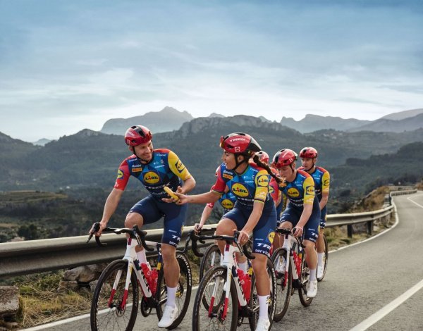 Lidl Hrvatska sa Saguarom uz CRO Race – osvježenje za bicikliste tijekom svih šest etapa utrke duge 1.000 kilometara