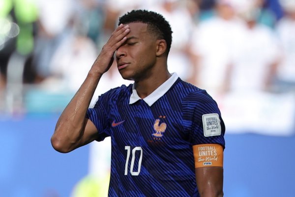 Mbappe zabio za pobjedu pa odmah izašao zbog ozljede, Poljska i BiH remizirali bez golova