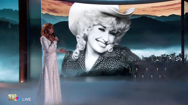 Posljednji poziv koji nije stigla primiti: Reba McEntire ne može prestati misliti na to što joj je Dolly Parton htjela reći