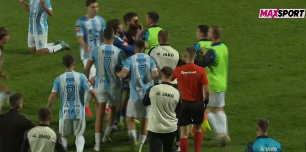 Totalni kaos nakon posljednjeg zvižduka: Pogledajte obračun igrača Cibalije i Dugopolja