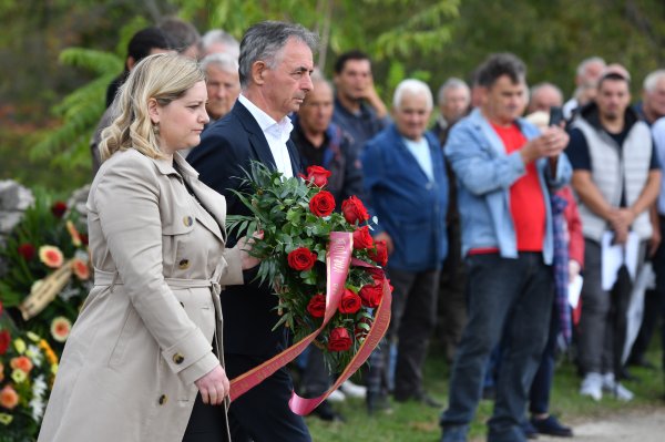 U Varivodama obilježena godišnjica ubojstva srpskih civila: Još uvijek nitko nije osuđen za taj zločin