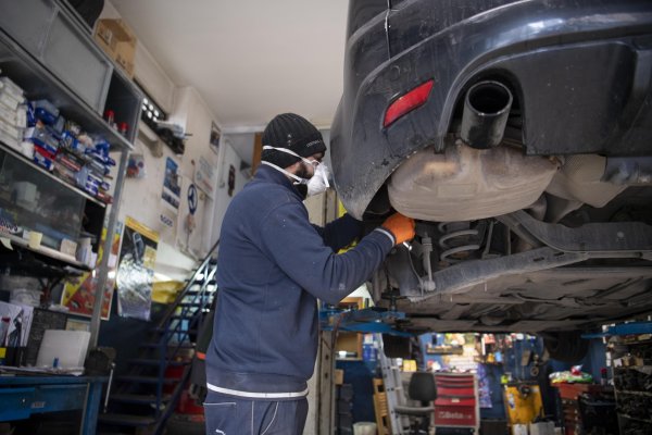Ostavila Audi kod mehaničara, a onda su joj počele stizati kazne