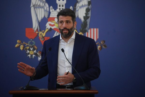 Teške optužbe protiv beogradskog gradonačelnika: Kreni-Promeni tvrdi da je vijećnici slomio nos