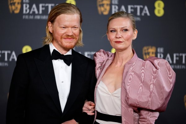 Kirsten Dunst i Jesse Plemons