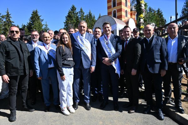 Šef slovenskog parlamenta htio sakriti statiranje u Dodikovoj kampanji, ali ga je ovaj razotkrio