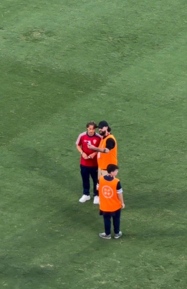Nogomet ovo ne pamti! Modrić je samo izašao na travnjak u Sevilli, pogledajte što se onda dogodilo