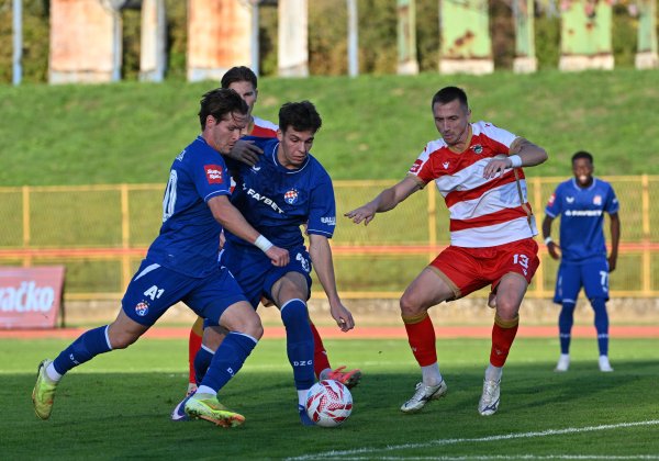 Dinamo 'petardom' čestitao Segesti 120. rođendan: Rodriguez zabio u debiju, povratnički gol Oršića