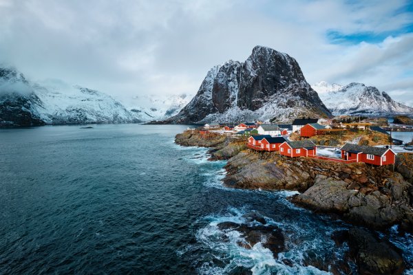 Hamnøya je malo ribarsko mjesto u općini Moskenes u norveškom okrugu Nordland
