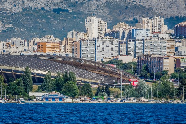 Stručnjaci iz komisije ispitivali su stanje konstrukcije stadiona u građevinskom smislu
