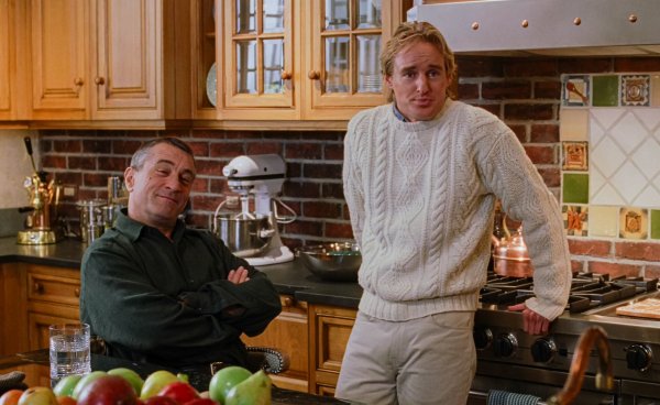 Robert de Niro i Owen Wilson u filmu 'Dozvola za brak'