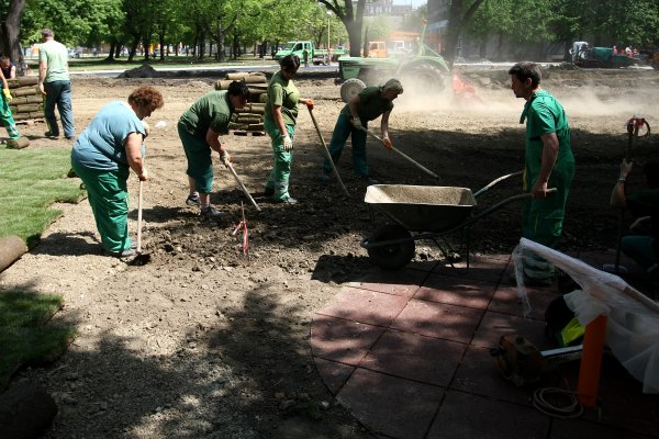 Stara vojarna postaje knjižnica, Zrinjevac ide u obnovu: Osijek priprema dva velika projekta