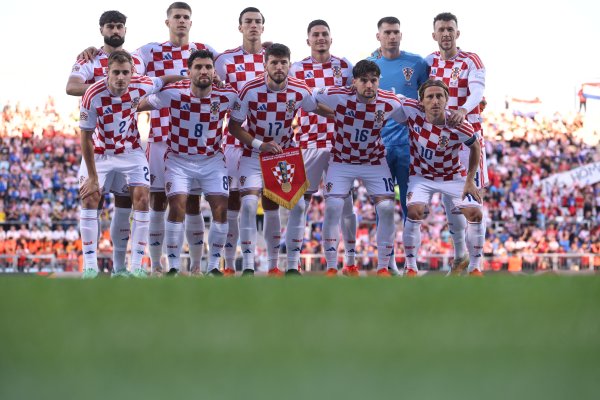 Ovako ste ocijenili Vatrene nakon povijesnih 0:7: Velika zvijezda prošla najgore, Bilić vas razočarao