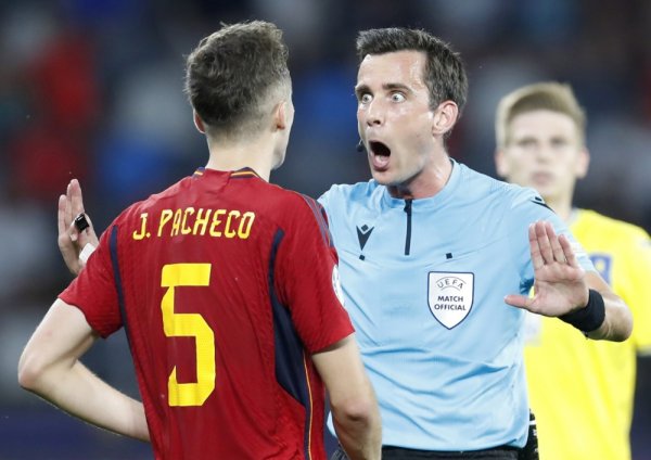 UEFA objavila tko sudi utakmicu Hrvatske i Španjolske