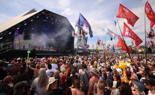 Nisu još poznati ni izvođači, a ulaznice za Glastonbury nestale u 45 minuta