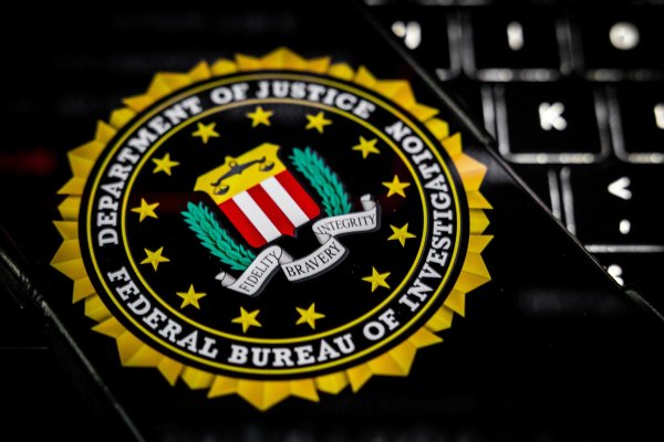 FBI uhitio navodnu kinesku špijunku: Sumnjiče je da je pratila sina tajvanskog predsjednika