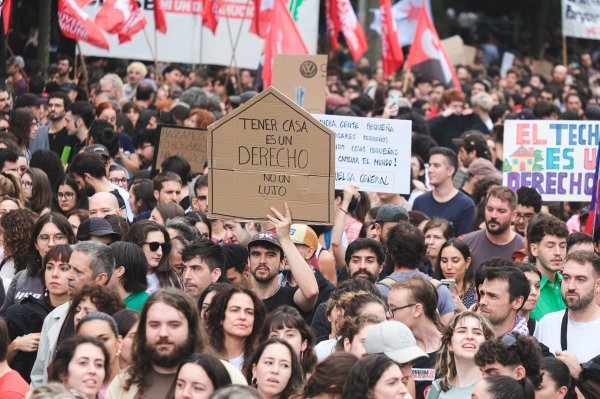 Udar na Sáncheza? Španjolskoj prijeti dolazak krajnje desnice na vlast