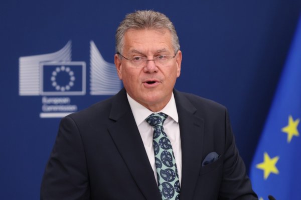 Europski povjerenik odlazi u Peking: Može li se izbjeći trgovinski rat s Kinom?