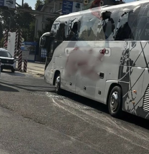 Rusi napali Ukrajinu i pogodili autobus u Moldaviji: Javio se i ministar obrane
