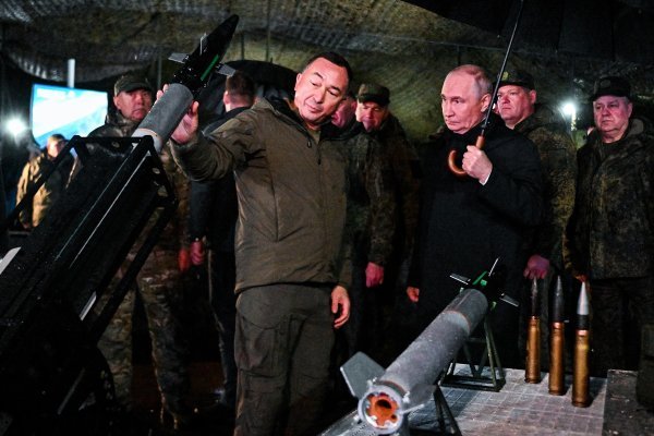 Putin na vojnoj vježbi