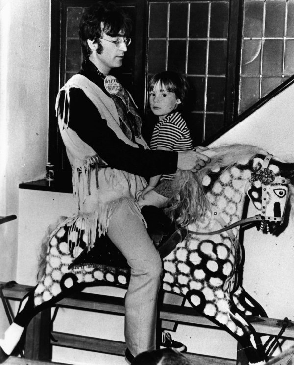 John Lennon i Julian Lennon