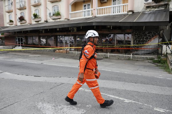 Potres jačine 7,7 pogodio Panamu
