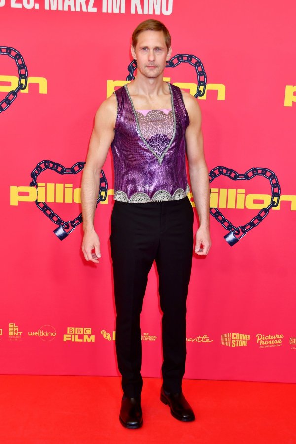Alexander Skarsgard na premijeri filma 'Pillion'