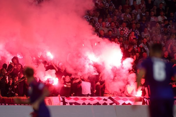 UEFA žestoko kaznila HNS zbog rasizma: Vatrenima prijeti nova utakmica bez navijača