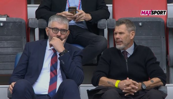 Kamere uhvatile Bilića i Bobana u loži. Pogledajte srdačni susret