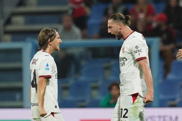Navijači Milana prije poluvremena tražili samo jedno, a onda je Modrić napravio upravo ono što su čekali