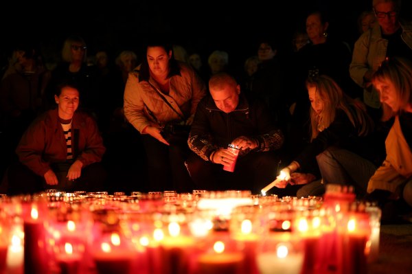 Obožavatelji se okupili u čast Gorana Bareta u Zagrebu