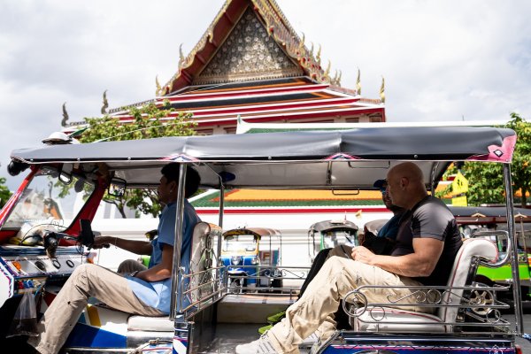 Bangkok traži rješenje za buku i ispušne plinove: Razmatraju zabranu motoriziranih tuk-tukova?
