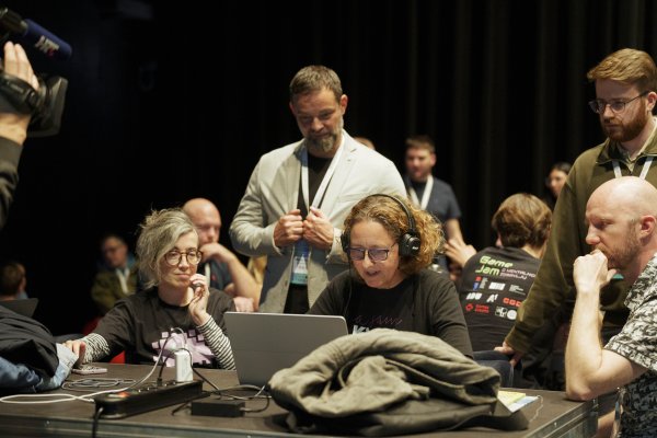 Nina Obuljen Koržinek, Krešimir Partl i sudionici Game Jama