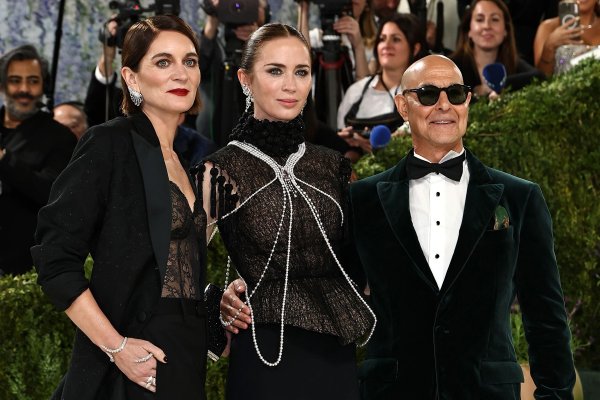 Felicity Blunt, Emily Blunt i Stanley Tucci