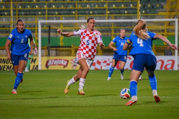 Hrvatice ostale bez SP-a: Pogledate novi težak poraz naših nogometašica, primile su čak pet golova