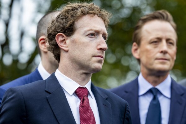 Zuckerberg želi izgraditi golemu internetsku mrežu AI agenata