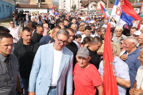 Aleksandar Vučić na turneji po Srbiji