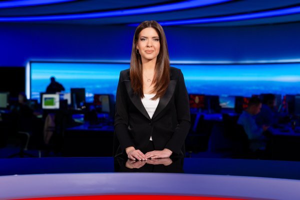 U studiju Dnevnika Nove TV, gdje svaka minuta programa uživo zahtijeva stopostotnu koncentraciju