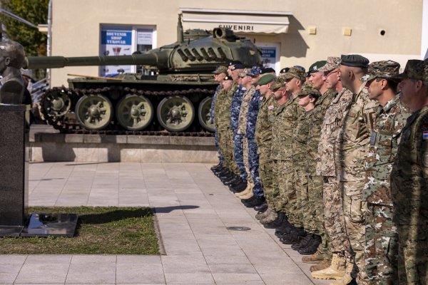 FOTO Vojni policajci prehodali 331 kilometar do Vukovara u čast ratnog heroja