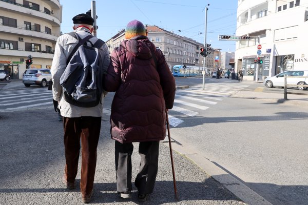 Od nekoliko desetaka do više od 100 eura: Evo kolike će božićnice isplatiti pojedini gradovi