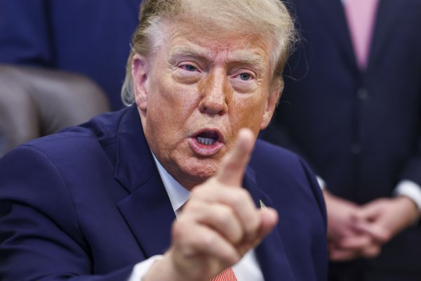 Trump iznenada popušta Kanadi: Ukida dio carina od 50 posto, ali uvodi nove