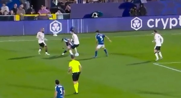 Pogledajte briljantan potez Baturine protiv Uniteda. Igrač Uniteda još ga traži...