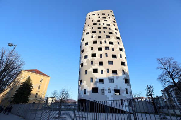 MORH izgubio spor oko vojnog nebodera: Mora platiti više od pola milijuna eura